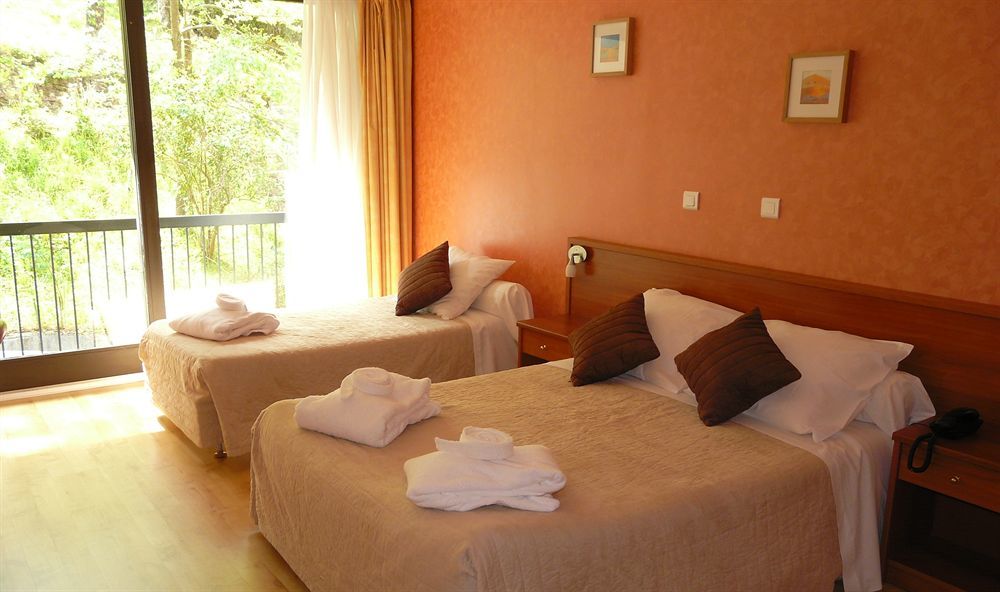 Brit Hotel Du Ban Chaudes-Aigues Εξωτερικό φωτογραφία