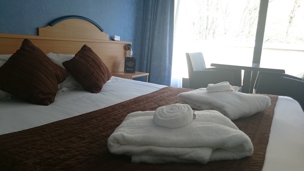 Brit Hotel Du Ban Chaudes-Aigues Εξωτερικό φωτογραφία