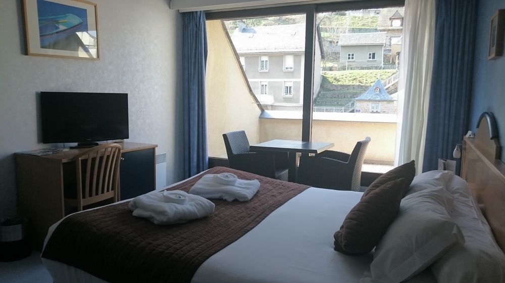 Brit Hotel Du Ban Chaudes-Aigues Εξωτερικό φωτογραφία