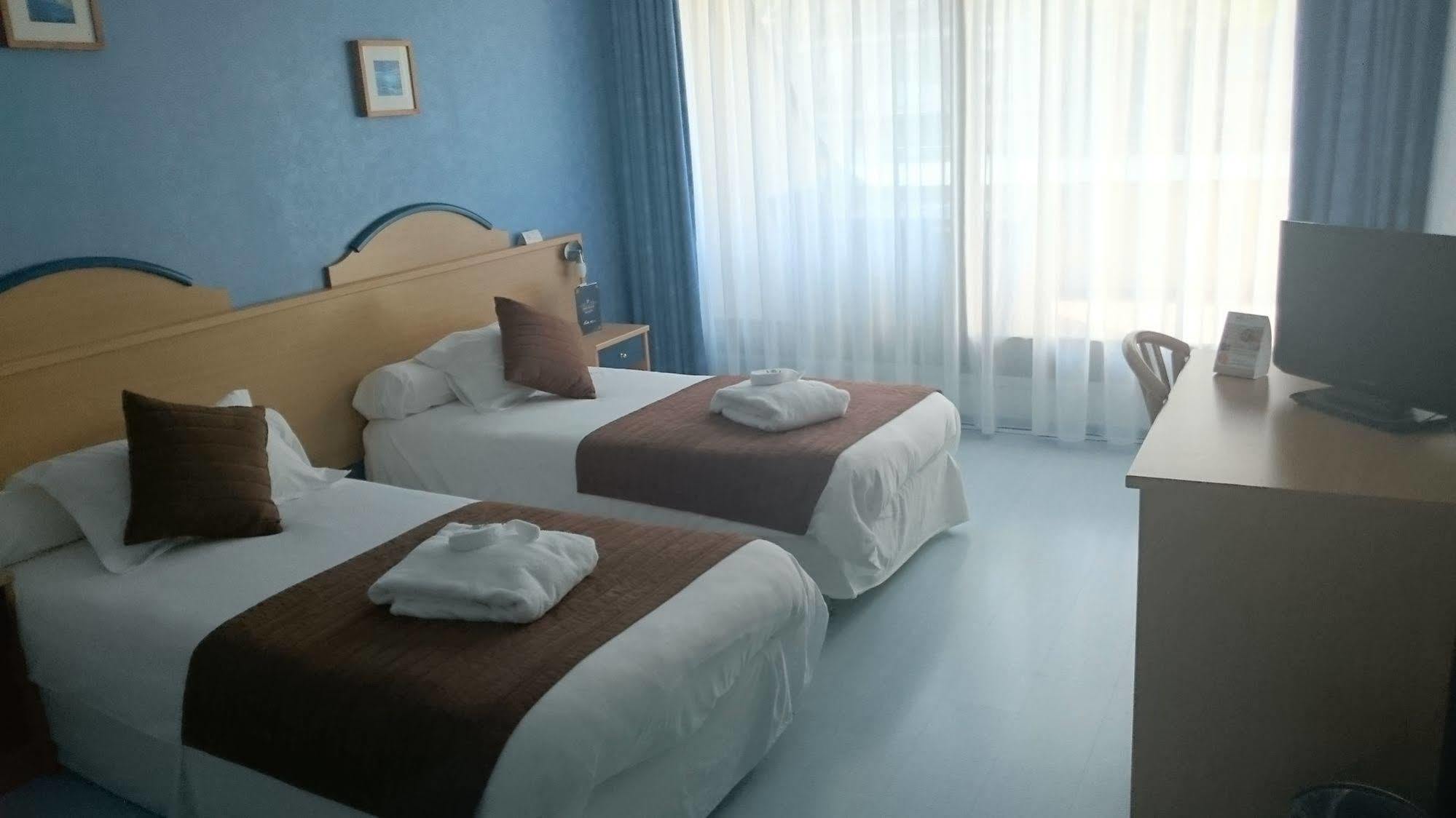 Brit Hotel Du Ban Chaudes-Aigues Εξωτερικό φωτογραφία