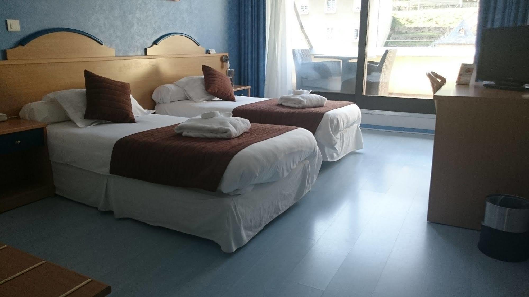Brit Hotel Du Ban Chaudes-Aigues Εξωτερικό φωτογραφία